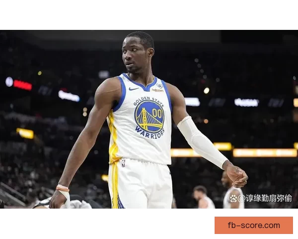 库明加：与库里追梦感情不变已经开启新篇章不再纠结过去